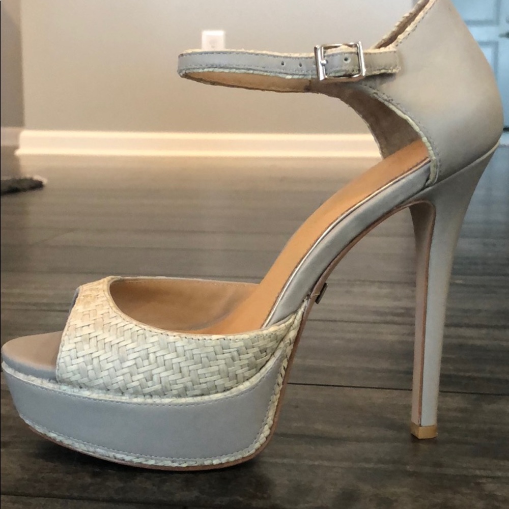 Badgley Mischka heels! Worn once or twice!